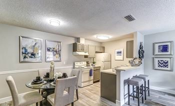 Eat In Kitchen at Sanford Landing Apartments, Florida